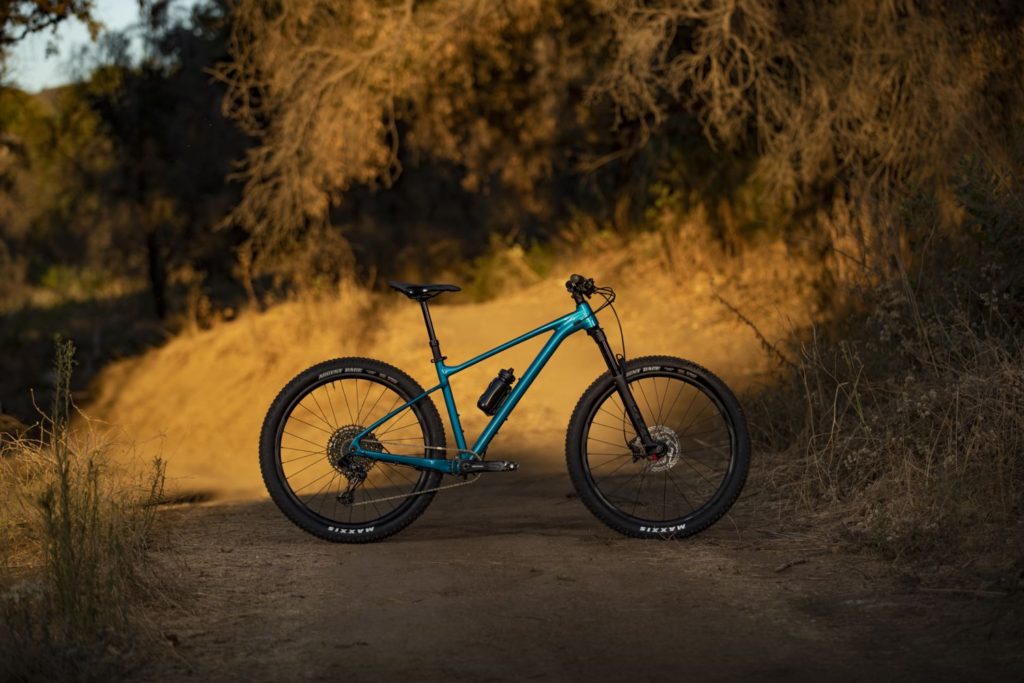 Giant bicycles similar discount companies