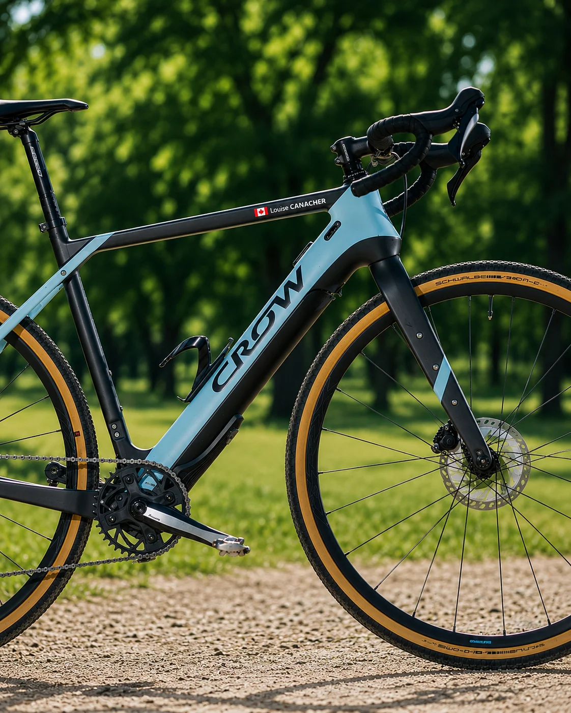 Vélo de route avec autocollant personnalisé de nom et drapeau canadien